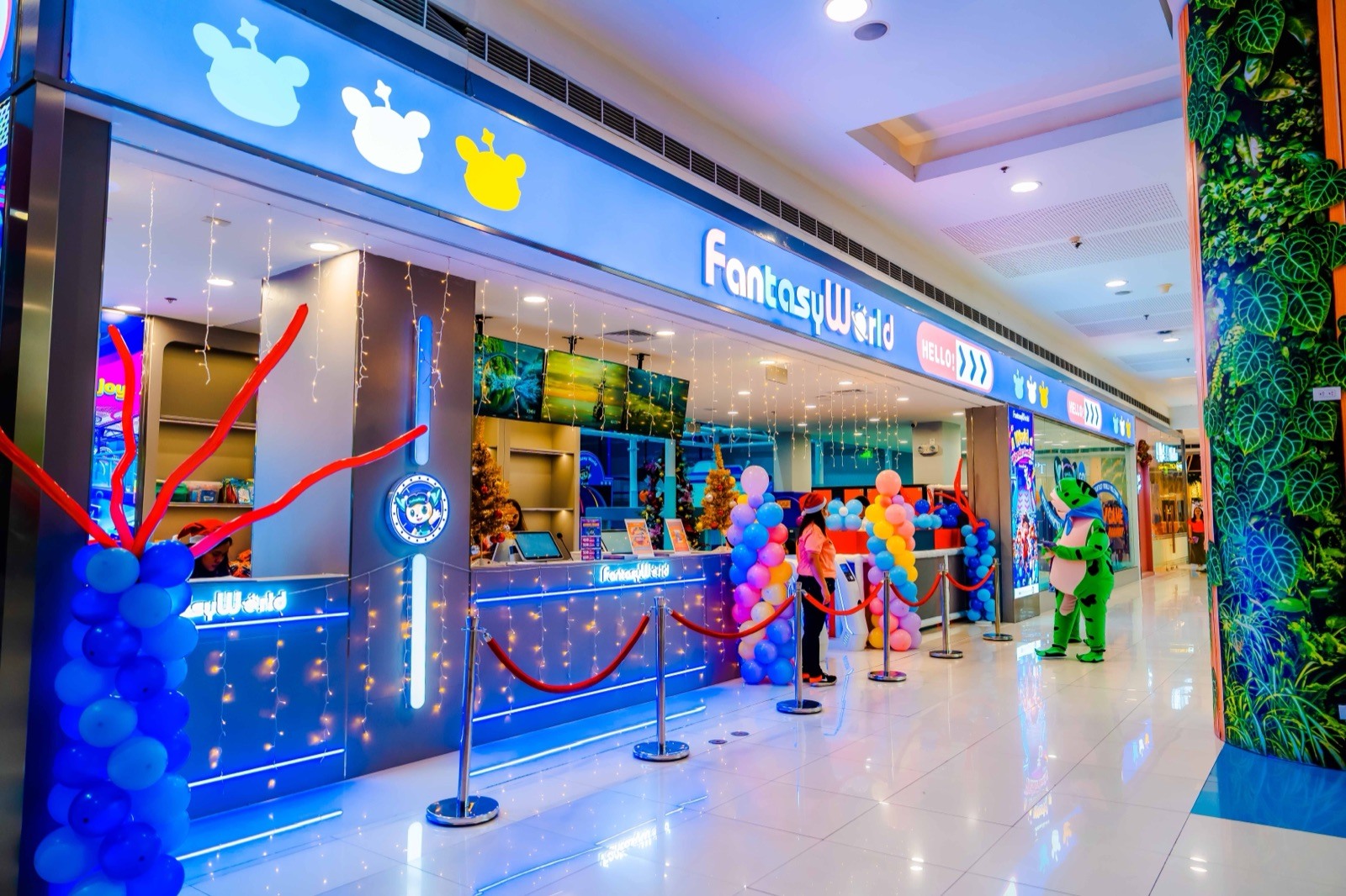 FantasyWorld — SM Center Sangandaan — Venue photo